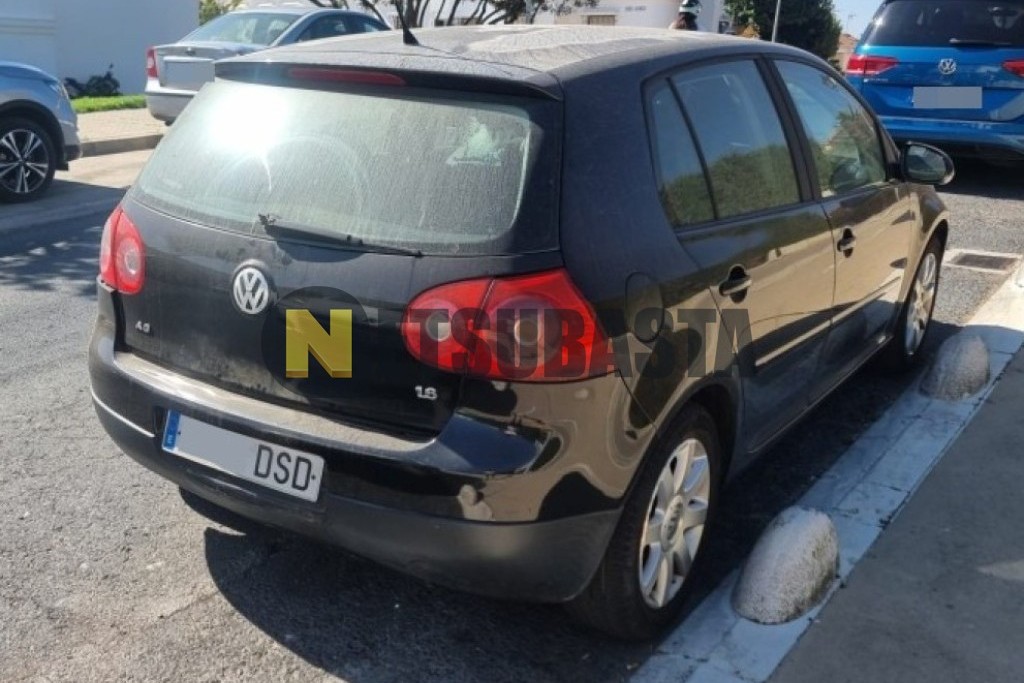 Volkswagen Golf 1.6 2005