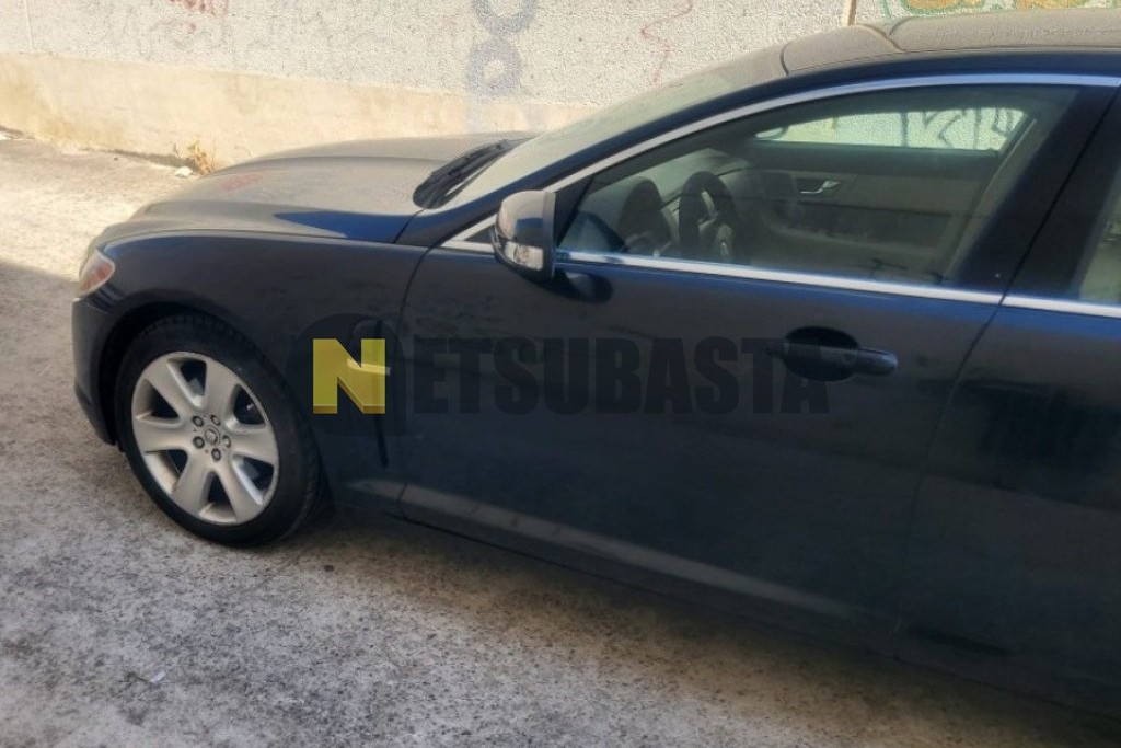 Jaguar XF 2.7D V6 2008