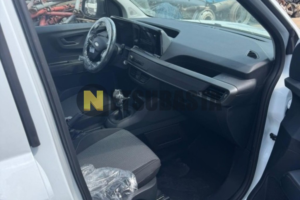 Ford Transit Courier Van 1.5 Ecoblue 2025