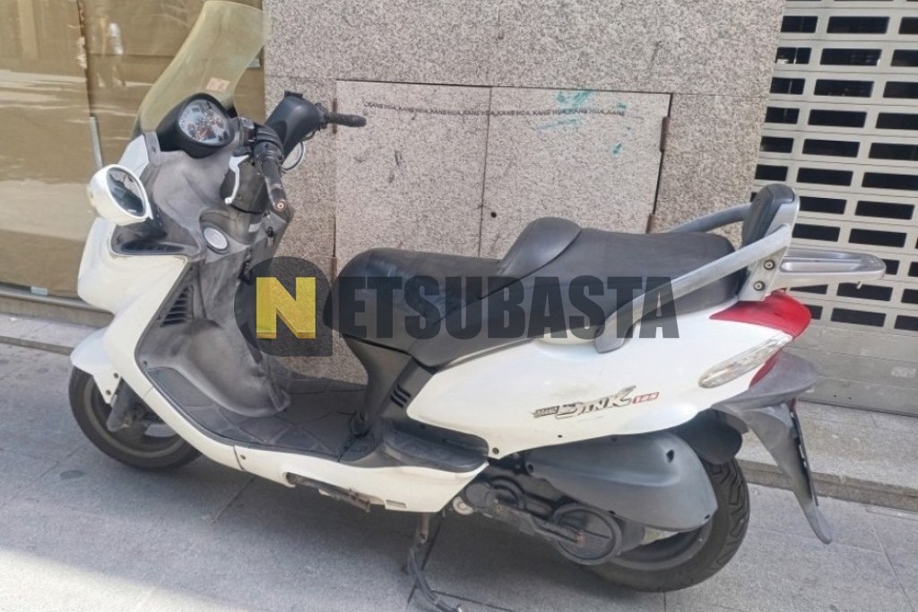 Kymco Grand Dink 125 2012