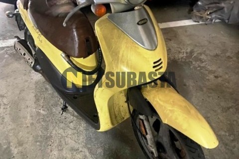 Yamaha Why 50 2001