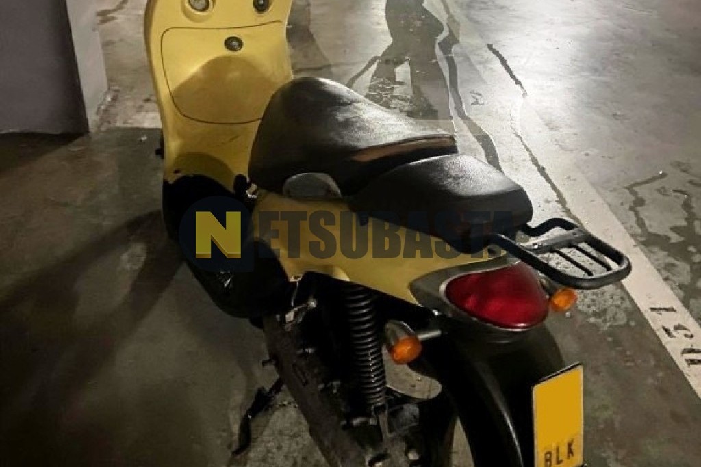 Yamaha Why 50 2001