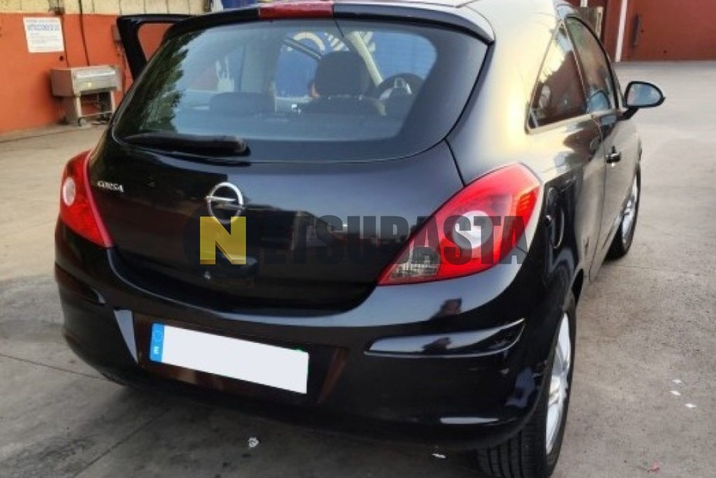 Opel Corsa 1.4 2011