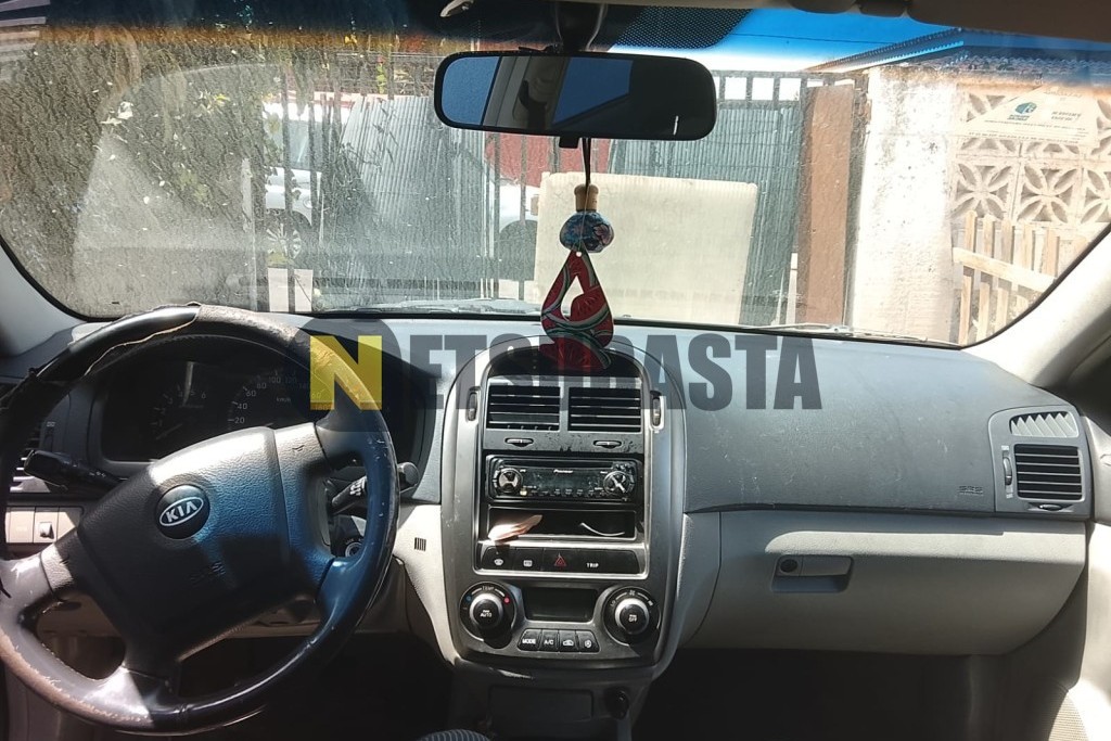 Kia Cerato 2.0 CRDi 2004