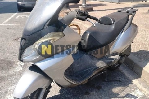 Piaggio X8 125 2006