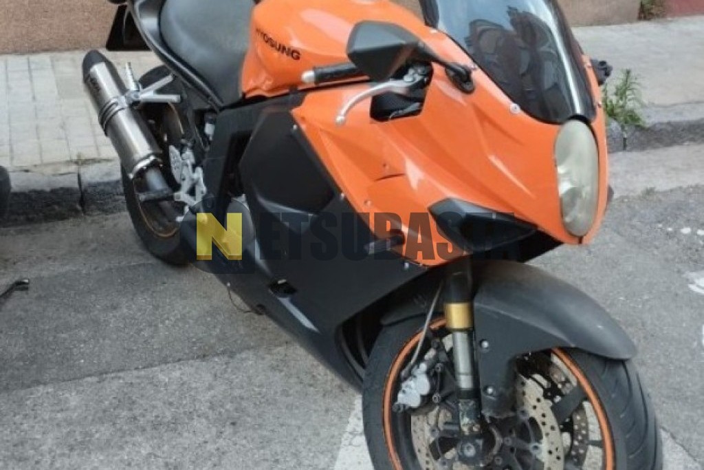 Hyosung GT 250Ri 2007