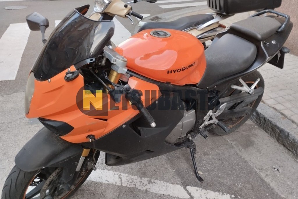 Hyosung GT 250Ri 2007