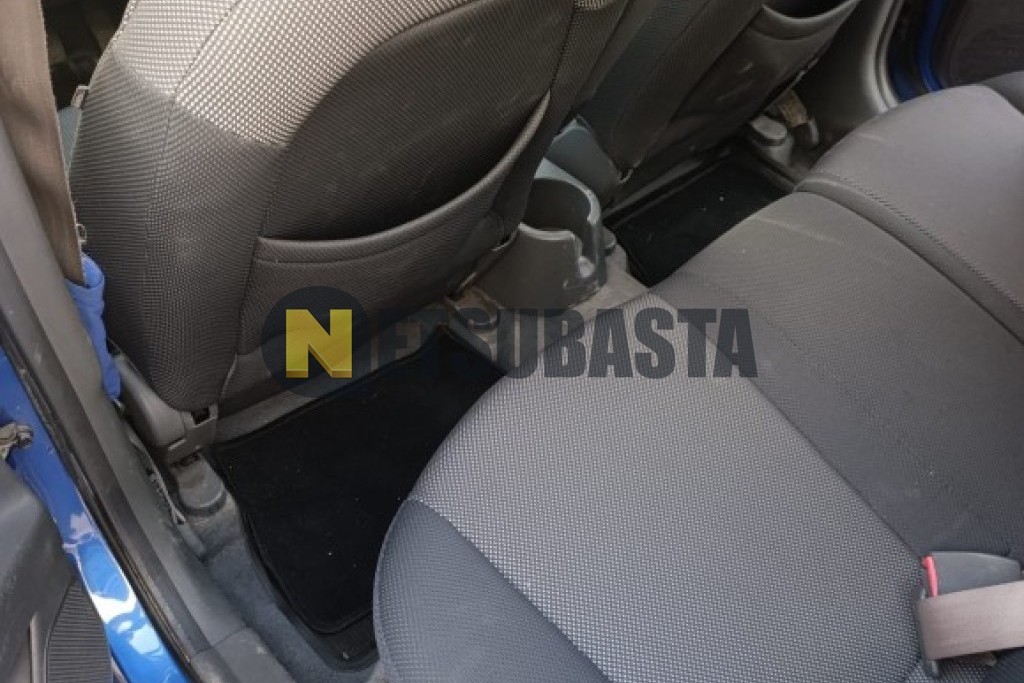 Kia Río 1.4 DOHC 2006
