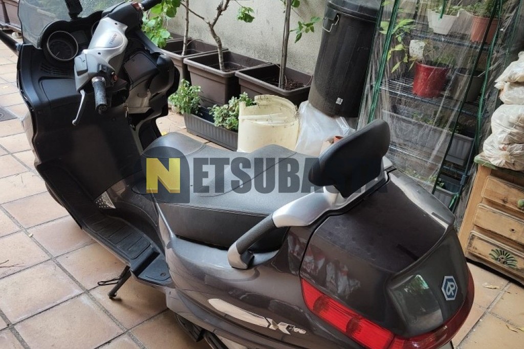 Piaggio X EVO 400 2007