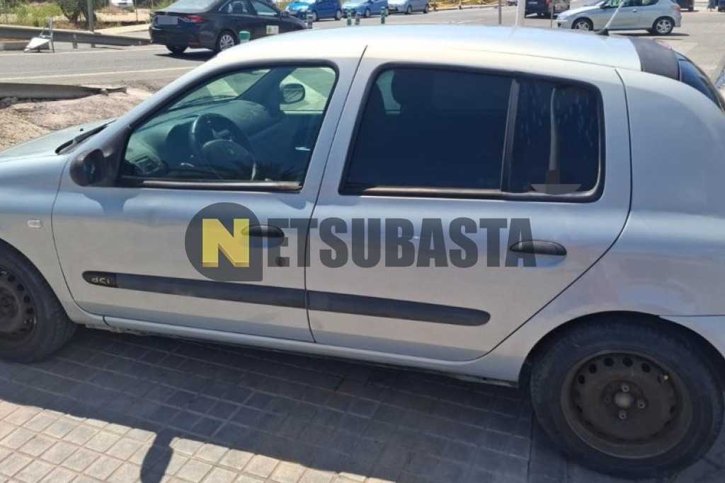 Renault Clio 1.5 dCi 2003