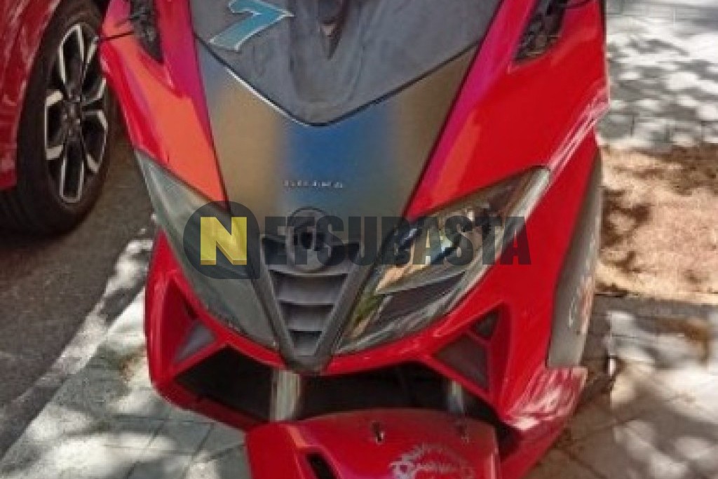 Gilera Nexus 500 2004