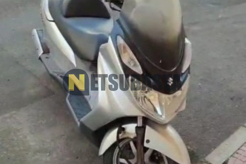 Suzuki Burgman 125 2004