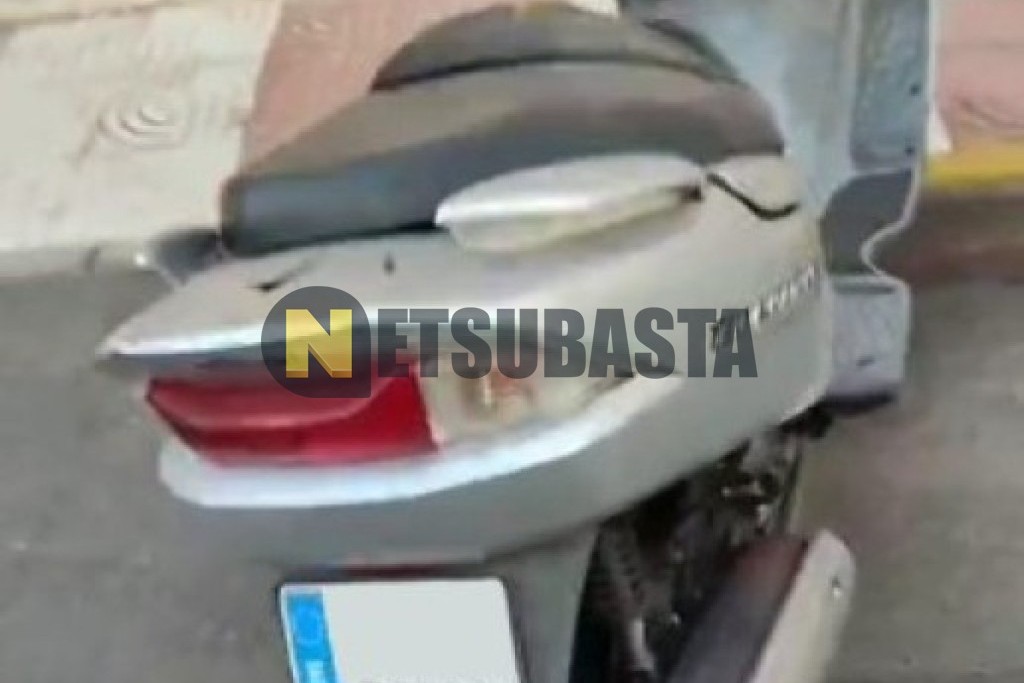 Suzuki Burgman 125 2004