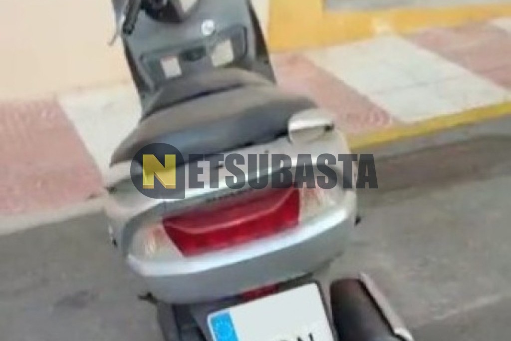Suzuki Burgman 125 2004