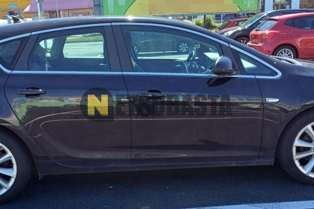 Opel Astra 2.0 CDTI 2010