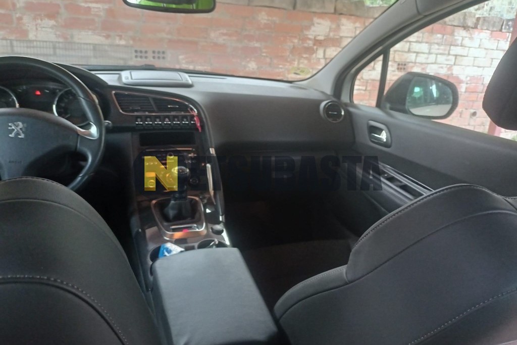 Peugeot 3008 1.6 HDi 2014