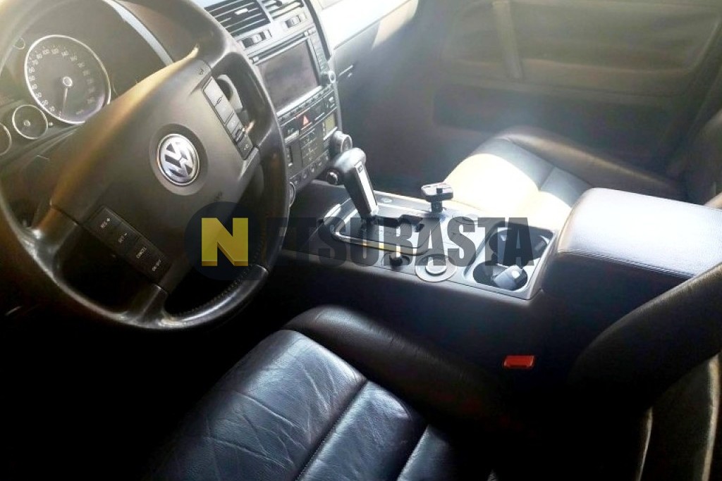 Volkswagen Touareg 3.0 V6 TDI Tiptronic 6 vel. 2005