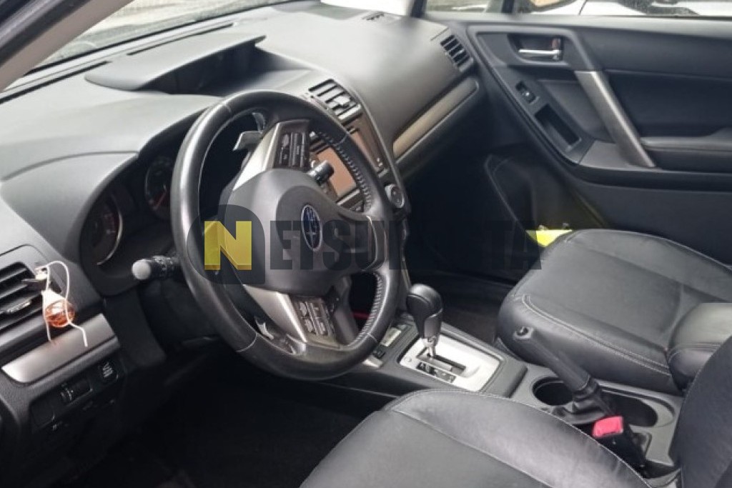 Subaru Forester 2.0i Lineartronic 2013