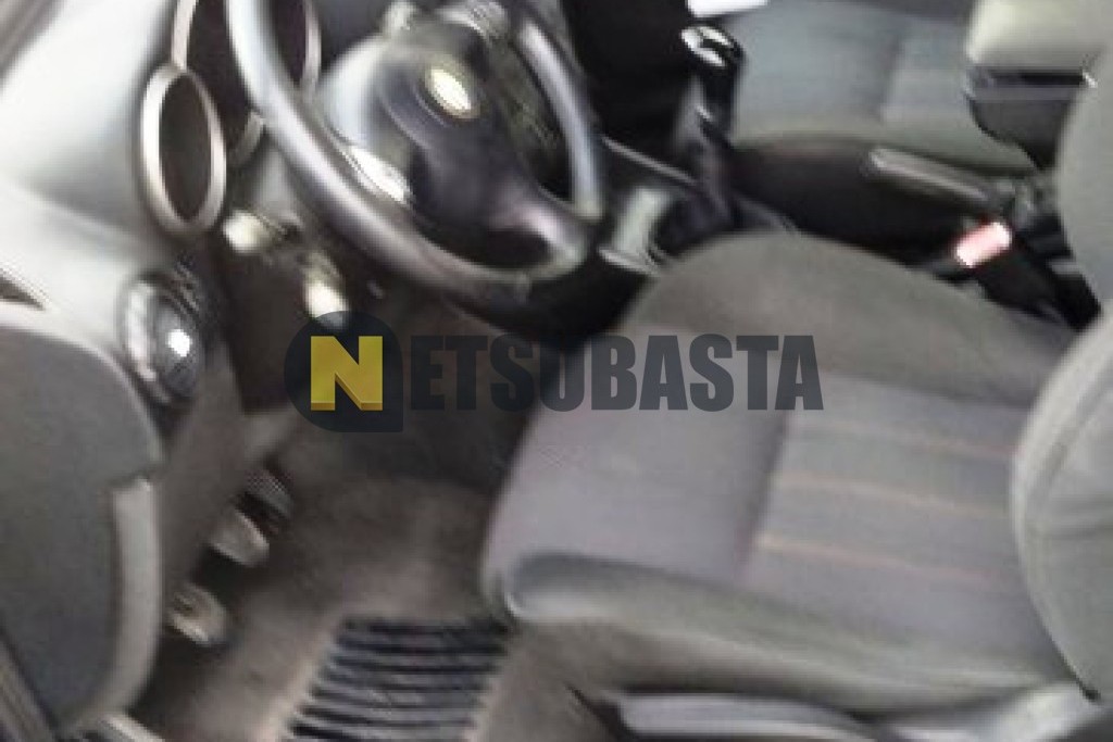 Alfa Romeo 147 1.9 JTD 2004
