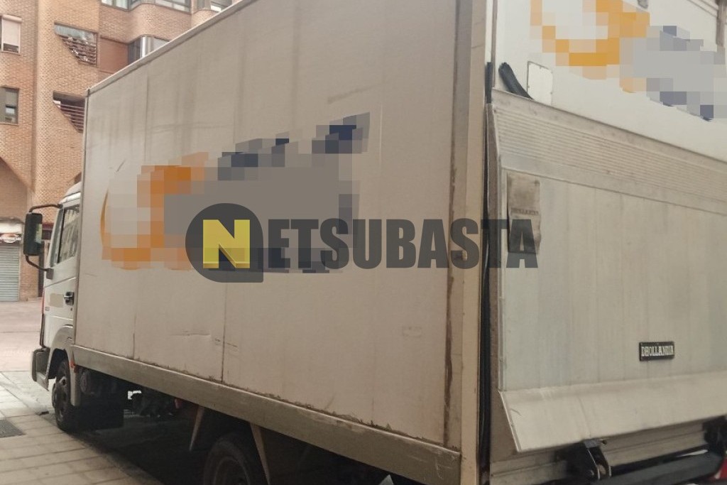 Nissan Atleon 110 35.13 2006