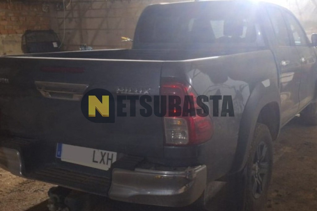 Toyota Hilux 2.4 150D 4x4 2022