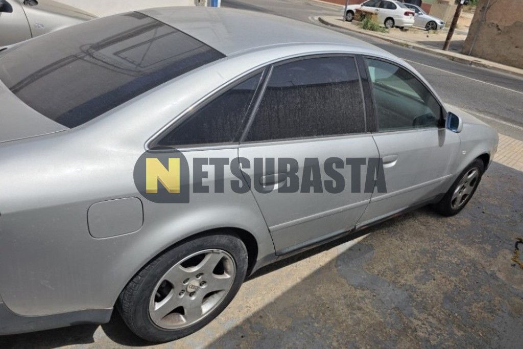 Audi A6 2.5 TDI quattro tiptronic 2001