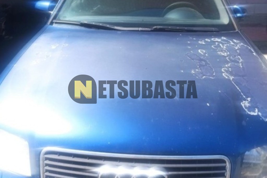 Audi A4 2.5 TDI quattro tiptronic 5 vel. 2004