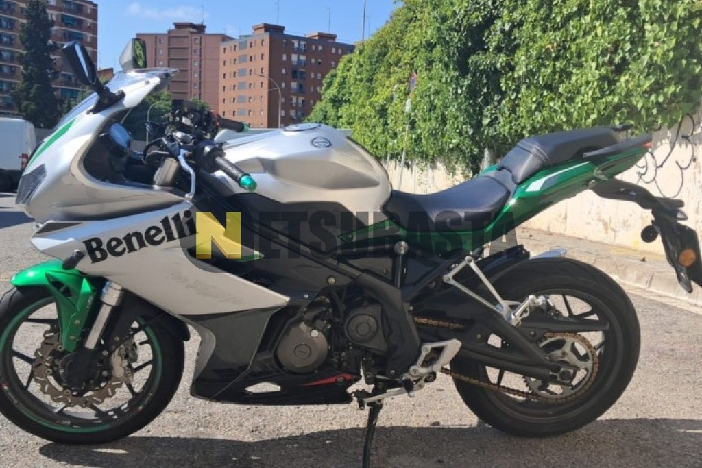 Benelli 302 R 2020