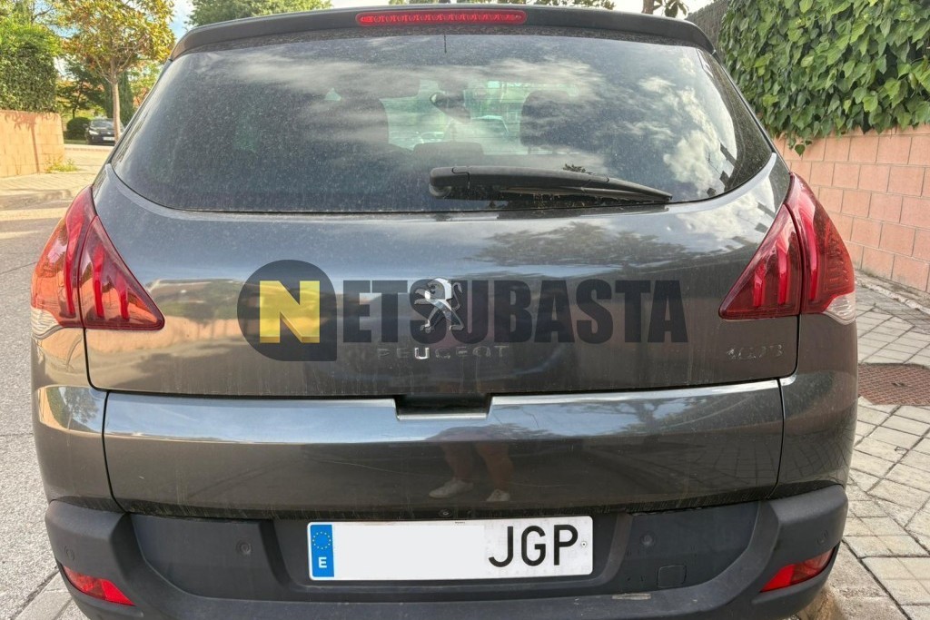 Peugeot 3008 1.2 PureTech 2015