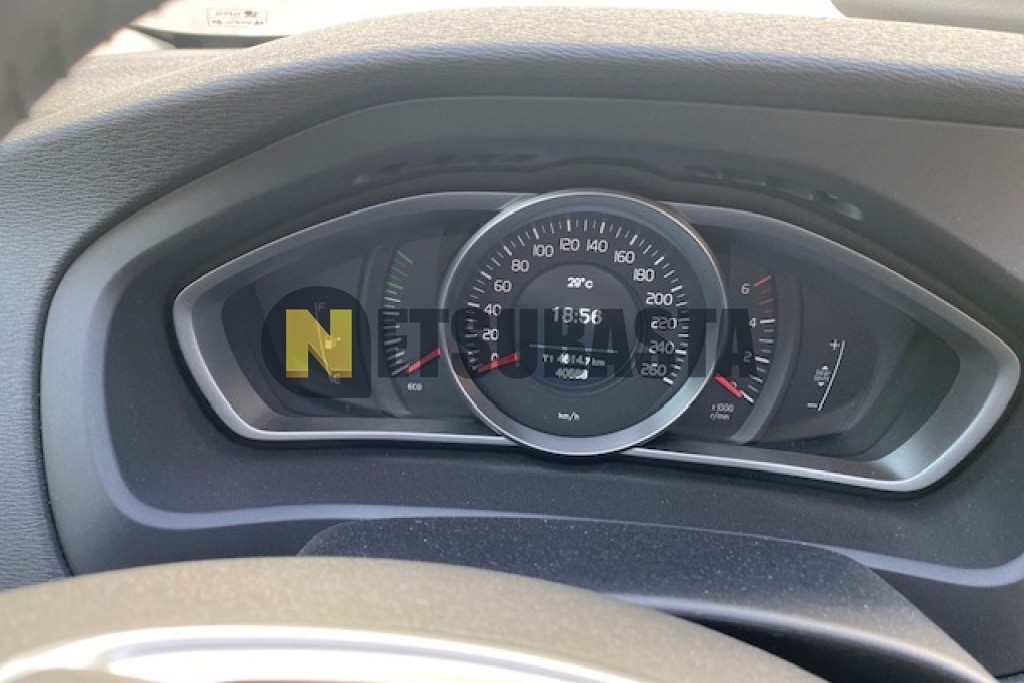 Volvo V40 2.0 D2 2015