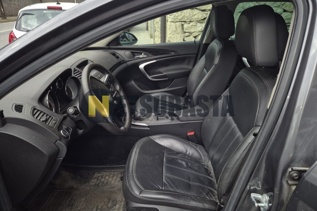 Opel Insignia Sport Tourer 2.0 CDTi 2010