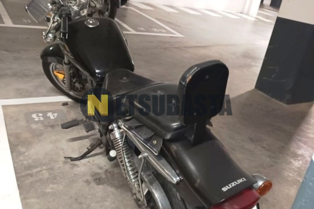Suzuki Marauder 125 2005