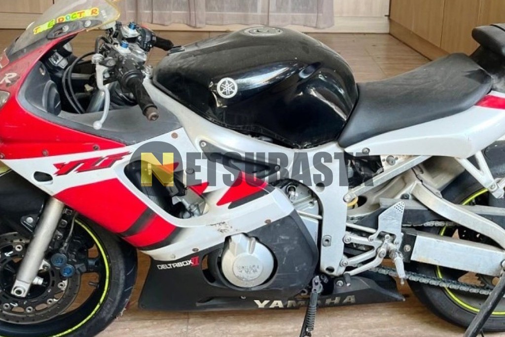 Yamaha YZF R6 2000
