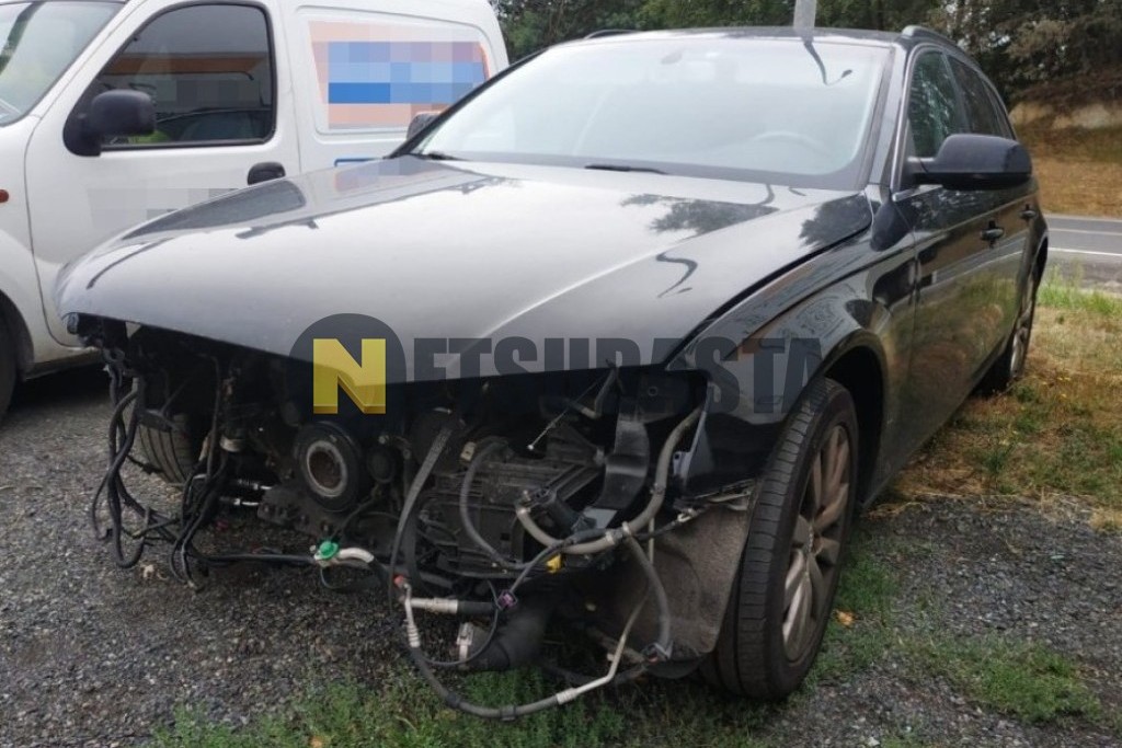 Audi A4 Avant 3.0 TDI quattro S tronic 7 vel. DPF 2010
