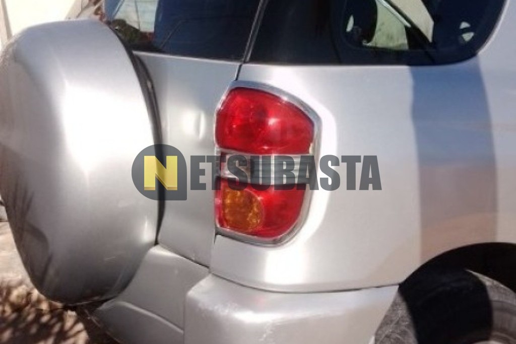 Toyota RAV4 1.8 2004
