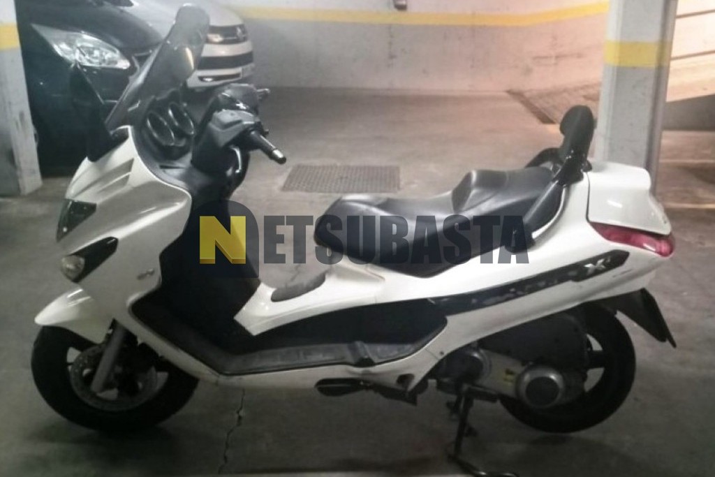 Piaggio X EVO 125 2014