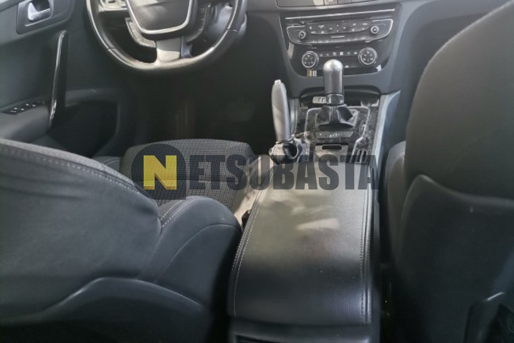 Peugeot 508 SW 1.6 e-HDi CMP 2013