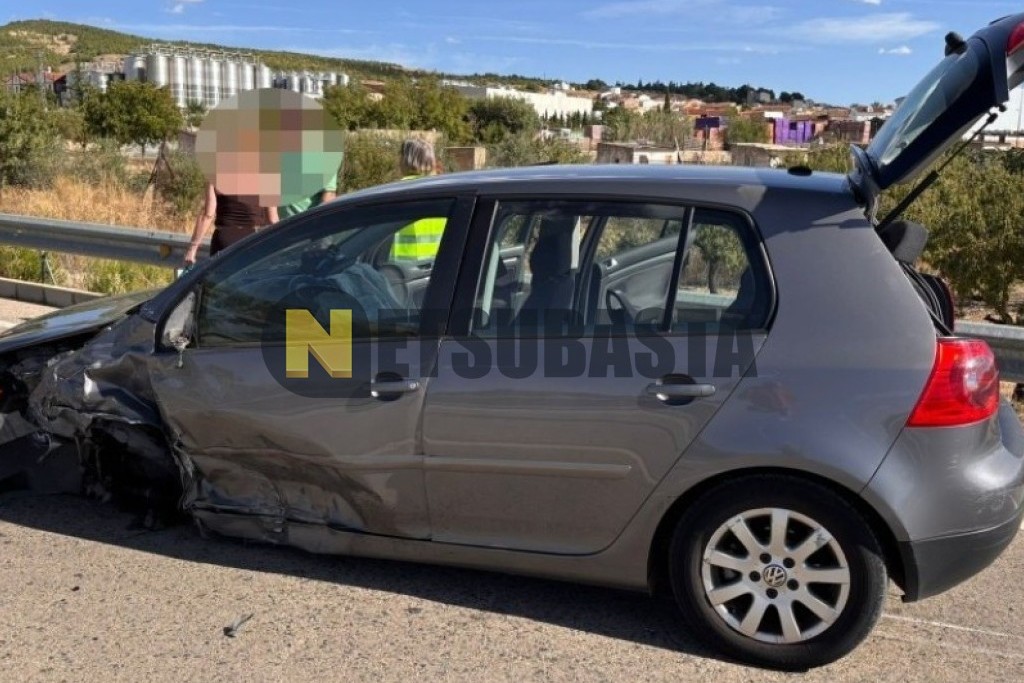 Volkswagen Golf 2.0 TDI DSG 6 vel. 2006