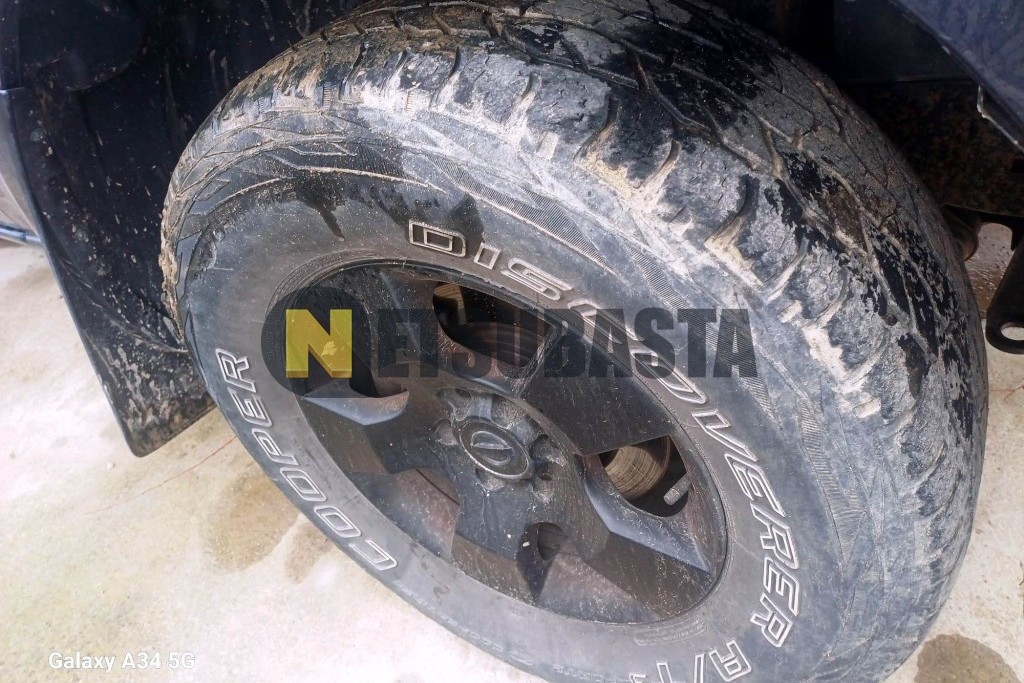 Nissan Navara 2.5 dCi Doble Cabina 4x4 2006