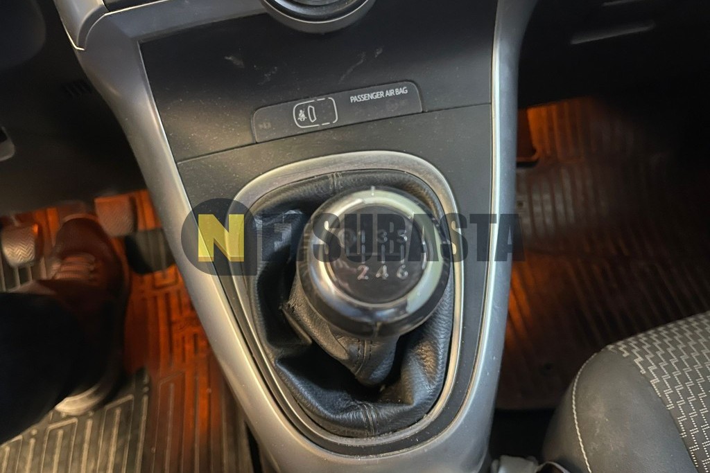 Toyota Verso 115D 2015