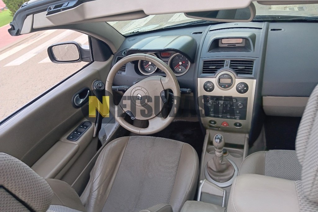 Renault Coupé-Cabriolet 1.9 dCi 2004