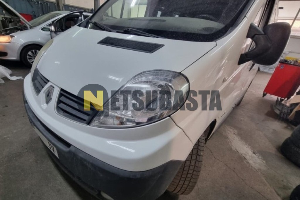 Renault Trafic Passenger 2.0 dCi 2008
