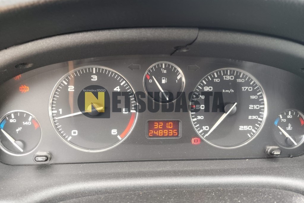 Peugeot 406 Coupé 2.2 HDi 2004