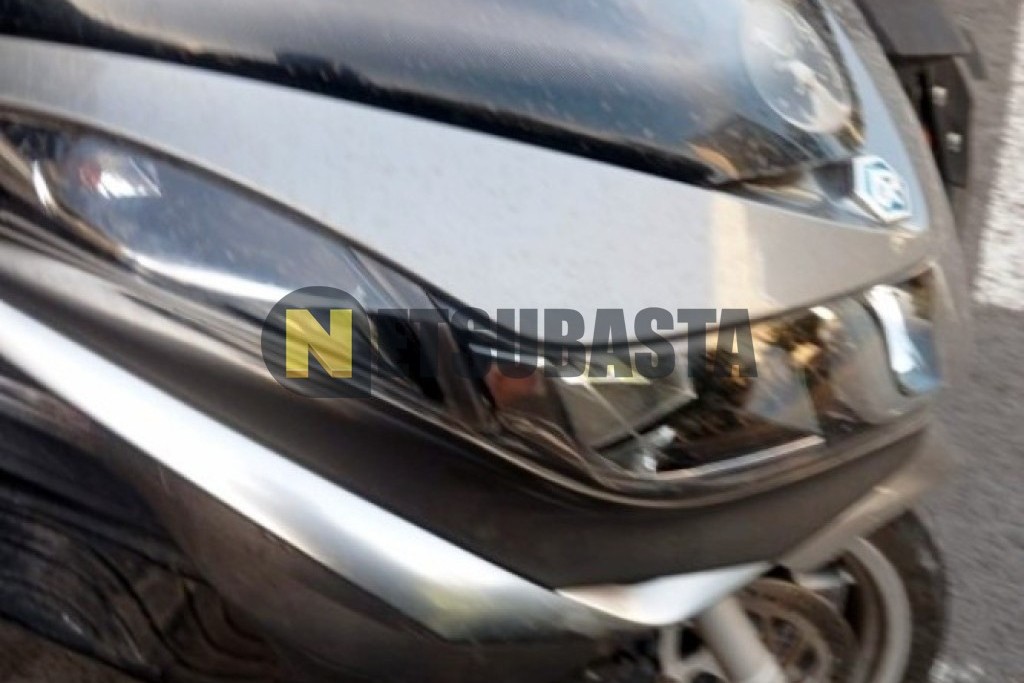 Piaggio X10 125 2013