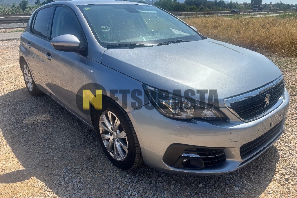 Peugeot 308 1.2 PureTech 2020