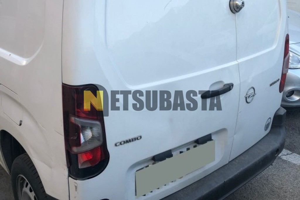 Opel Combo 1.5 TD 2020