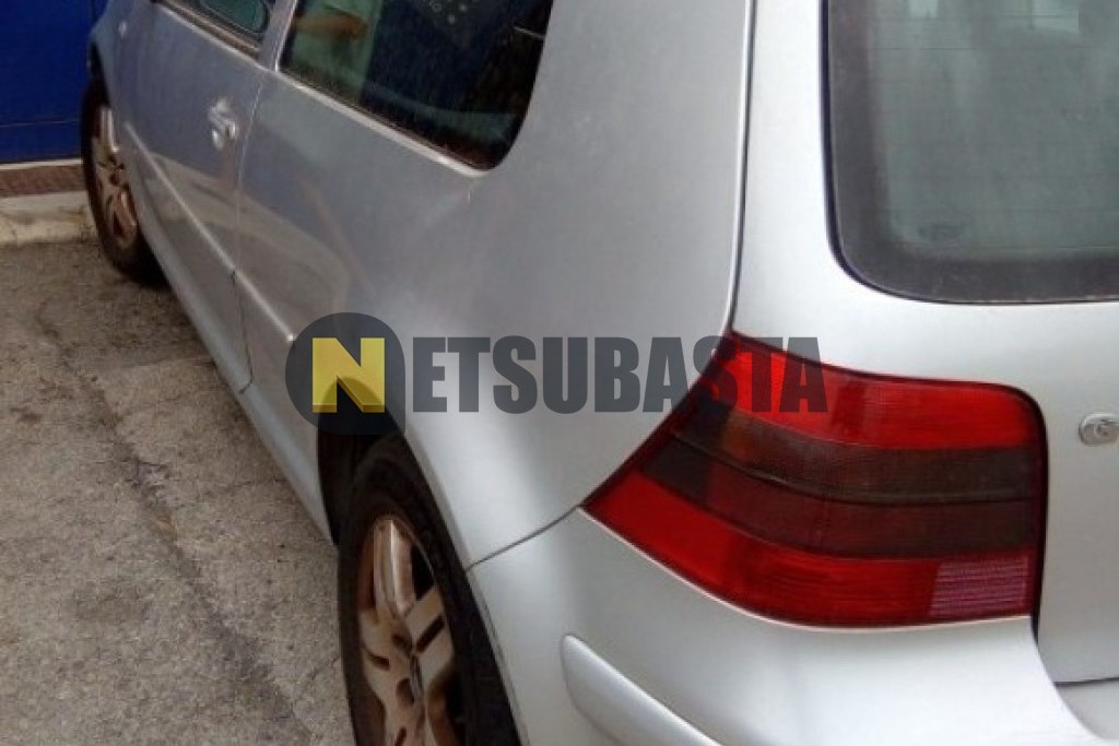 Volkswagen Golf 1.6 2001