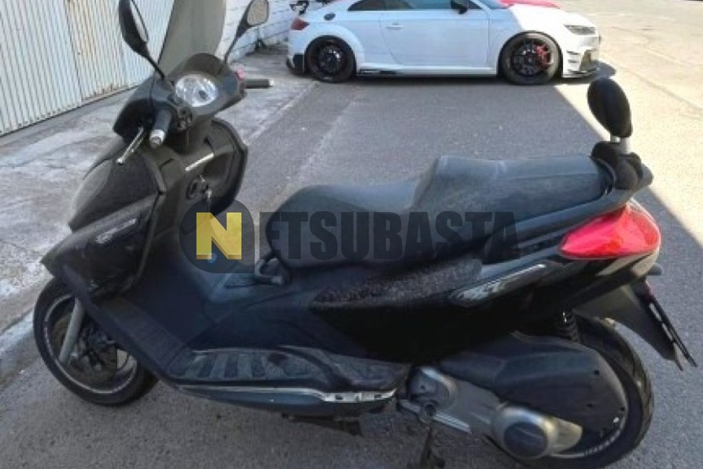 Piaggio X7 125 2008