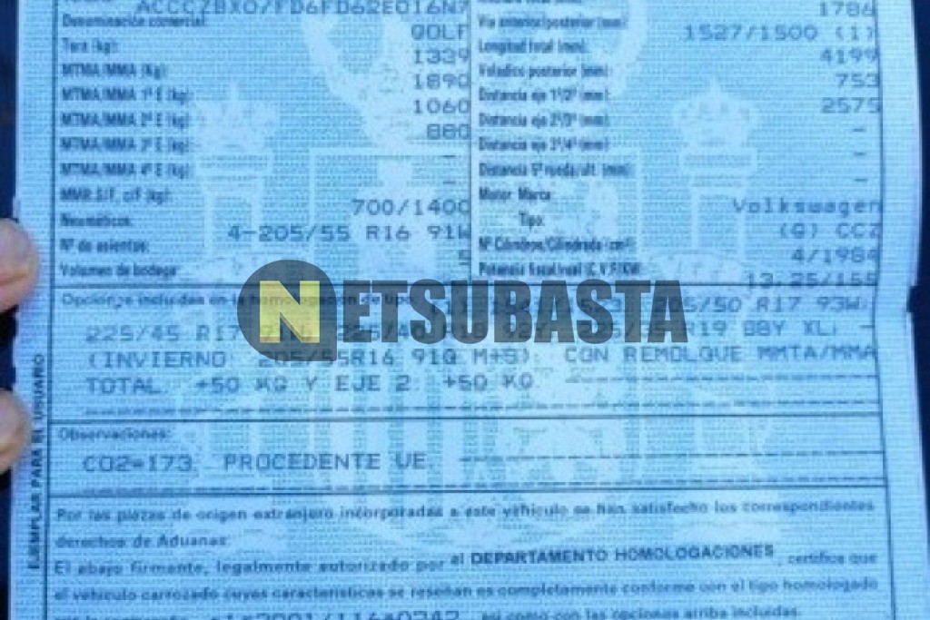 Volkswagen Golf GTI 2.0 TSI DSG 2010