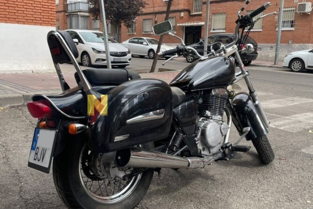 Suzuki Marauder 250 2001